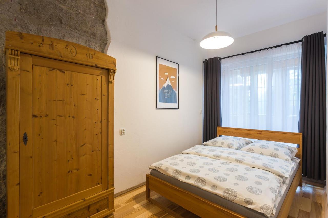 Pod Krokusem Apartment